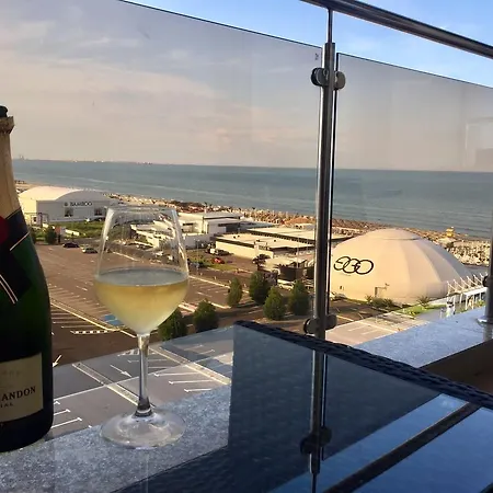 Valy Summerland Appartement Mamaia